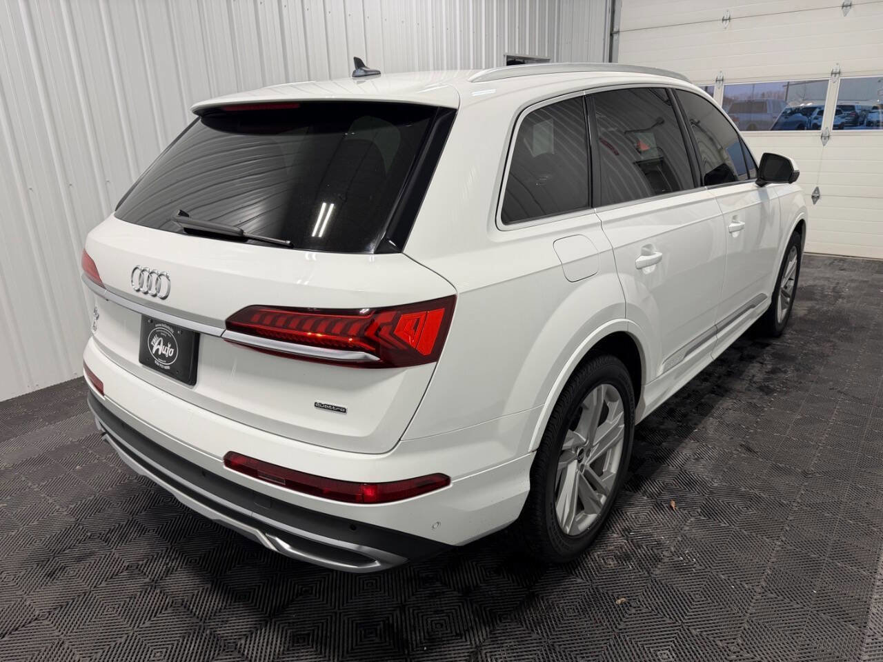Used 2021 Audi Q7 3.0T Premium Plus image 4