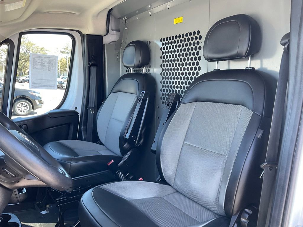 Used 2023 RAM ProMaster 2500 image 14