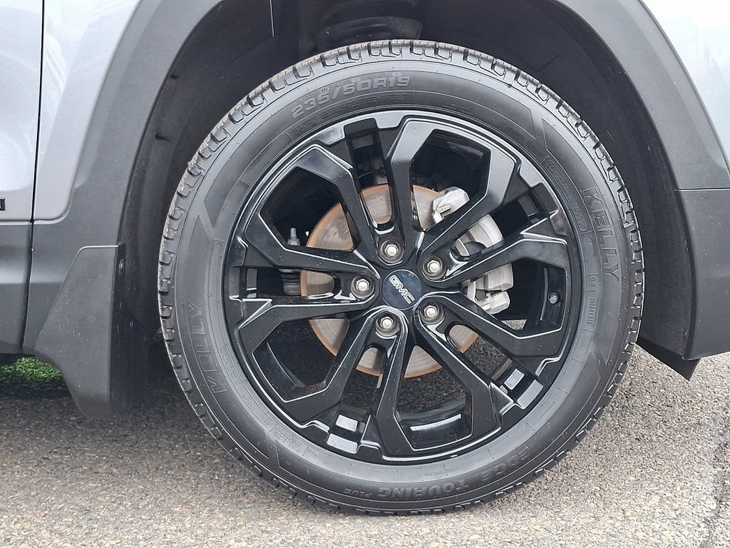 Certified 2020 GMC Terrain SLE w/ Driver Convenience Package AWD/4WD image 8