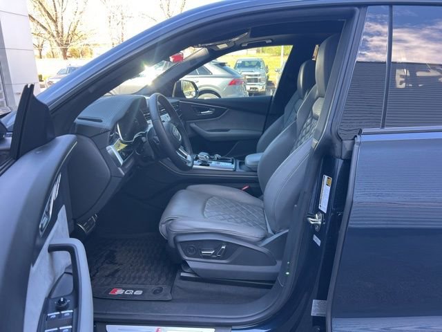 Used 2024 Audi SQ8 Premium Plus image 30