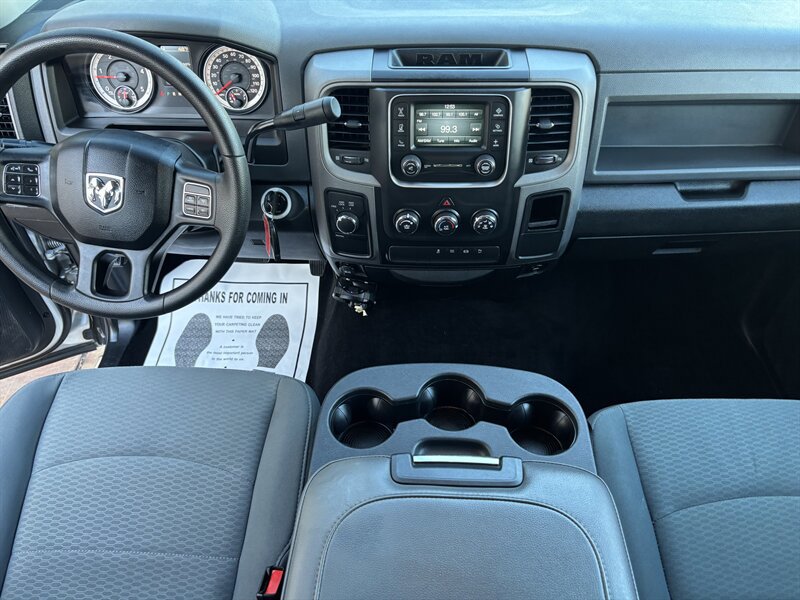 Used 2015 RAM 2500 Tradesman w/ Chrome Appearance Group image 27