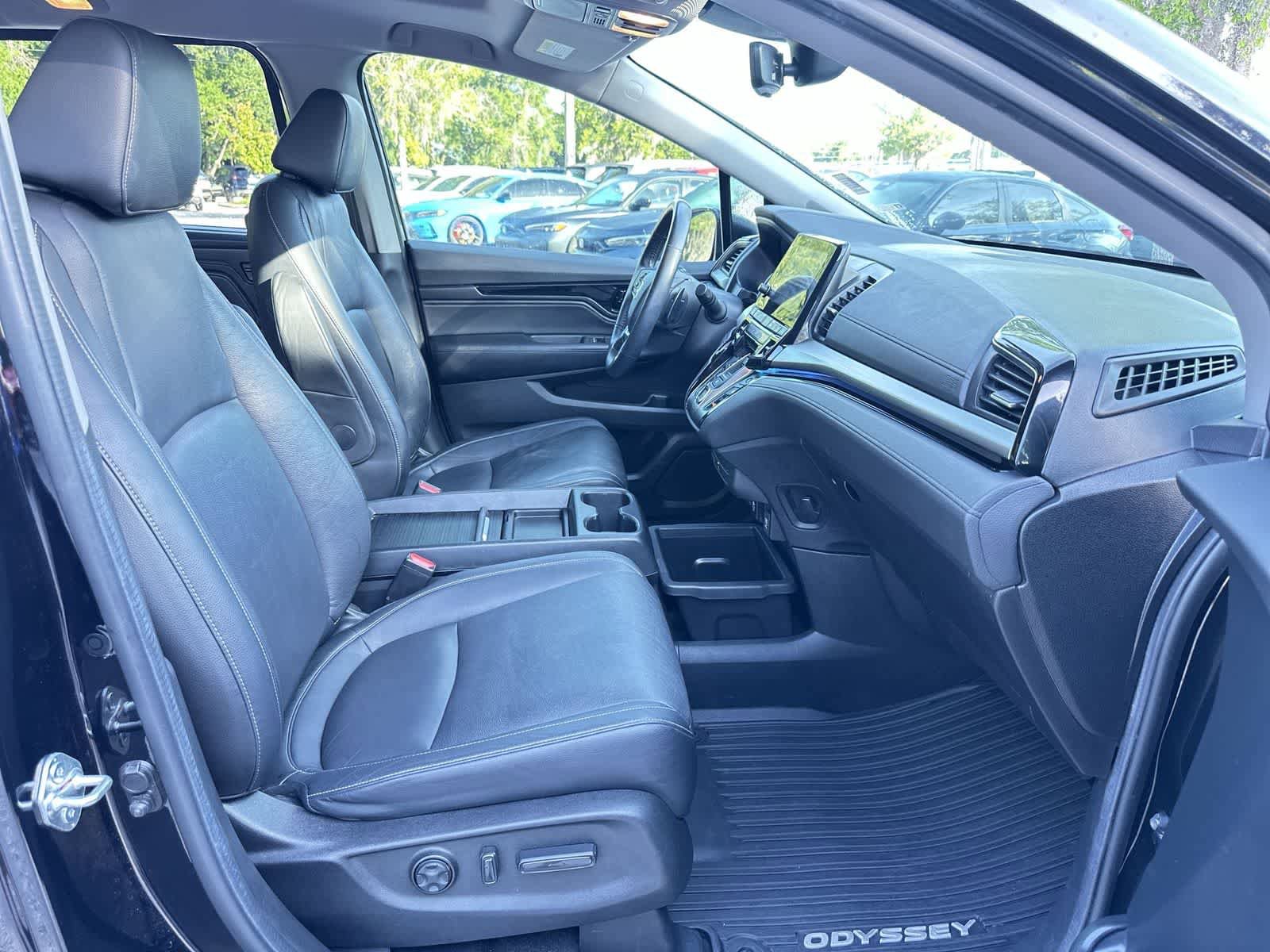 Used 2024 Honda Odyssey Touring image 17