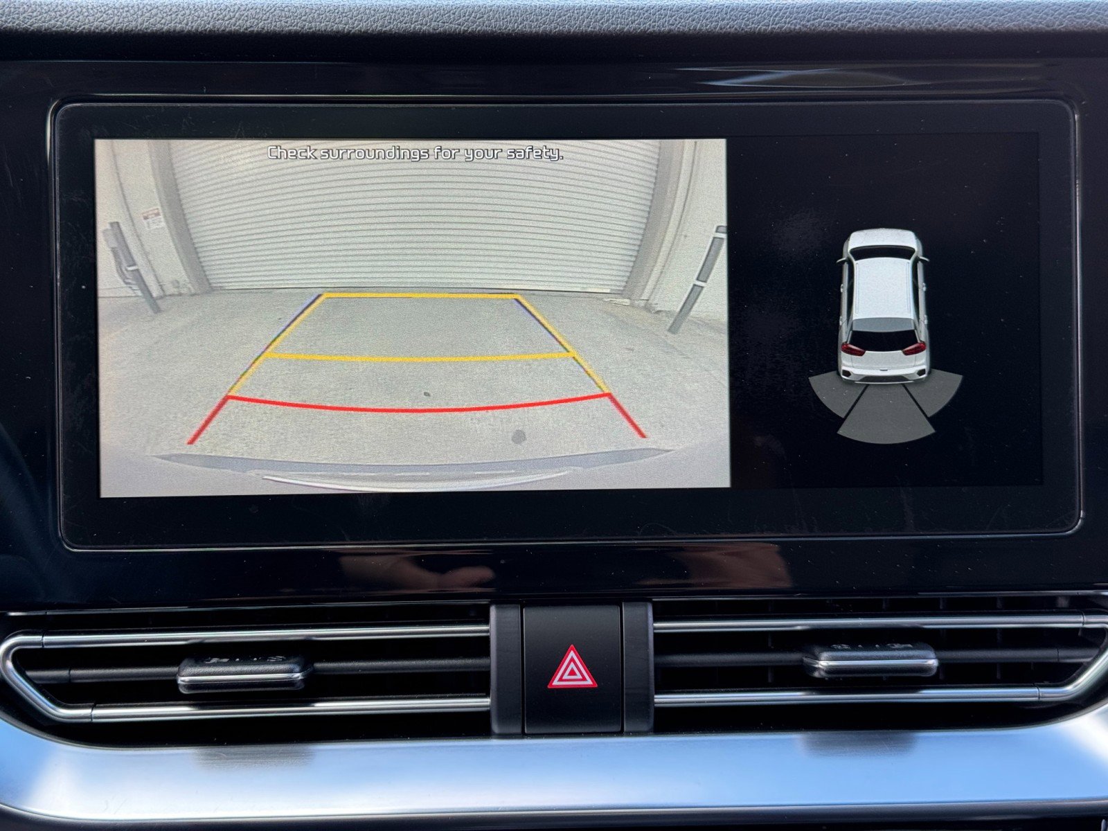 Used 2020 Kia Niro EX Premium FWD image 27