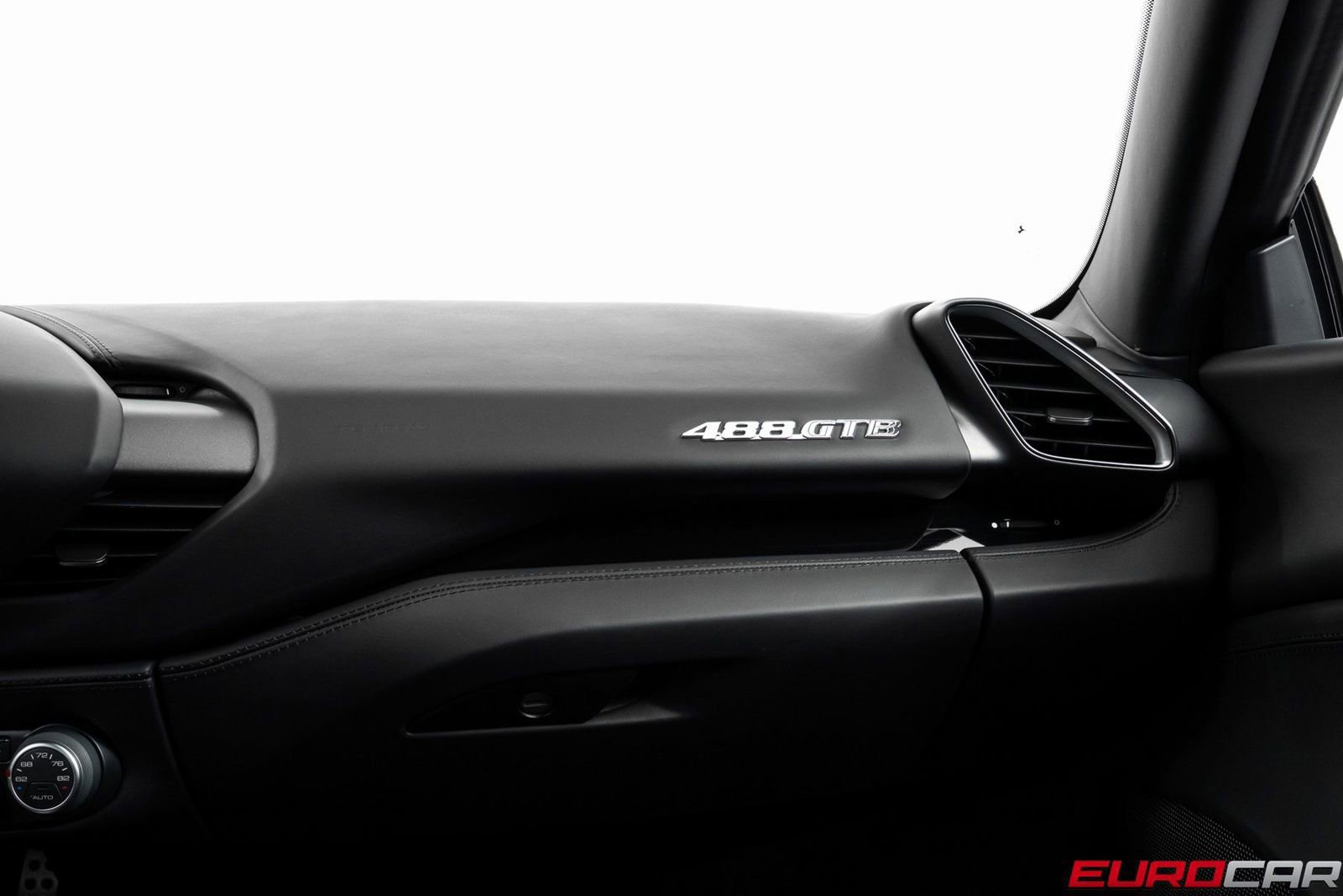 Used 2016 Ferrari 488 GTB image 34