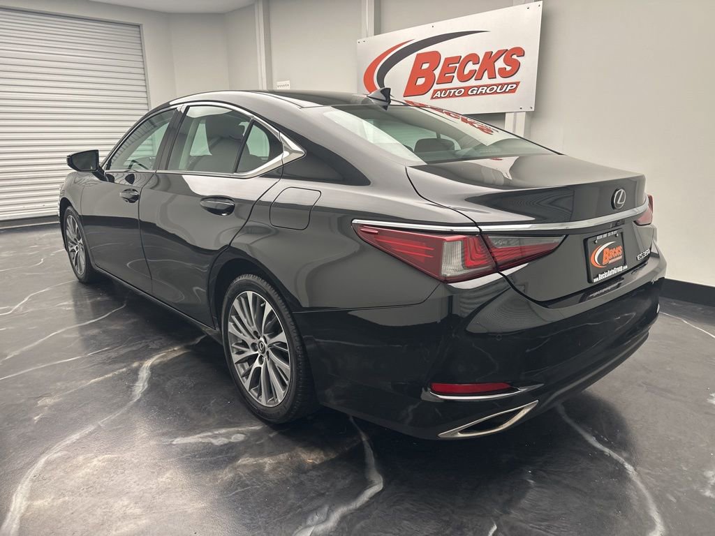 Used 2019 Lexus ES 350 w/ Premium Package image 4
