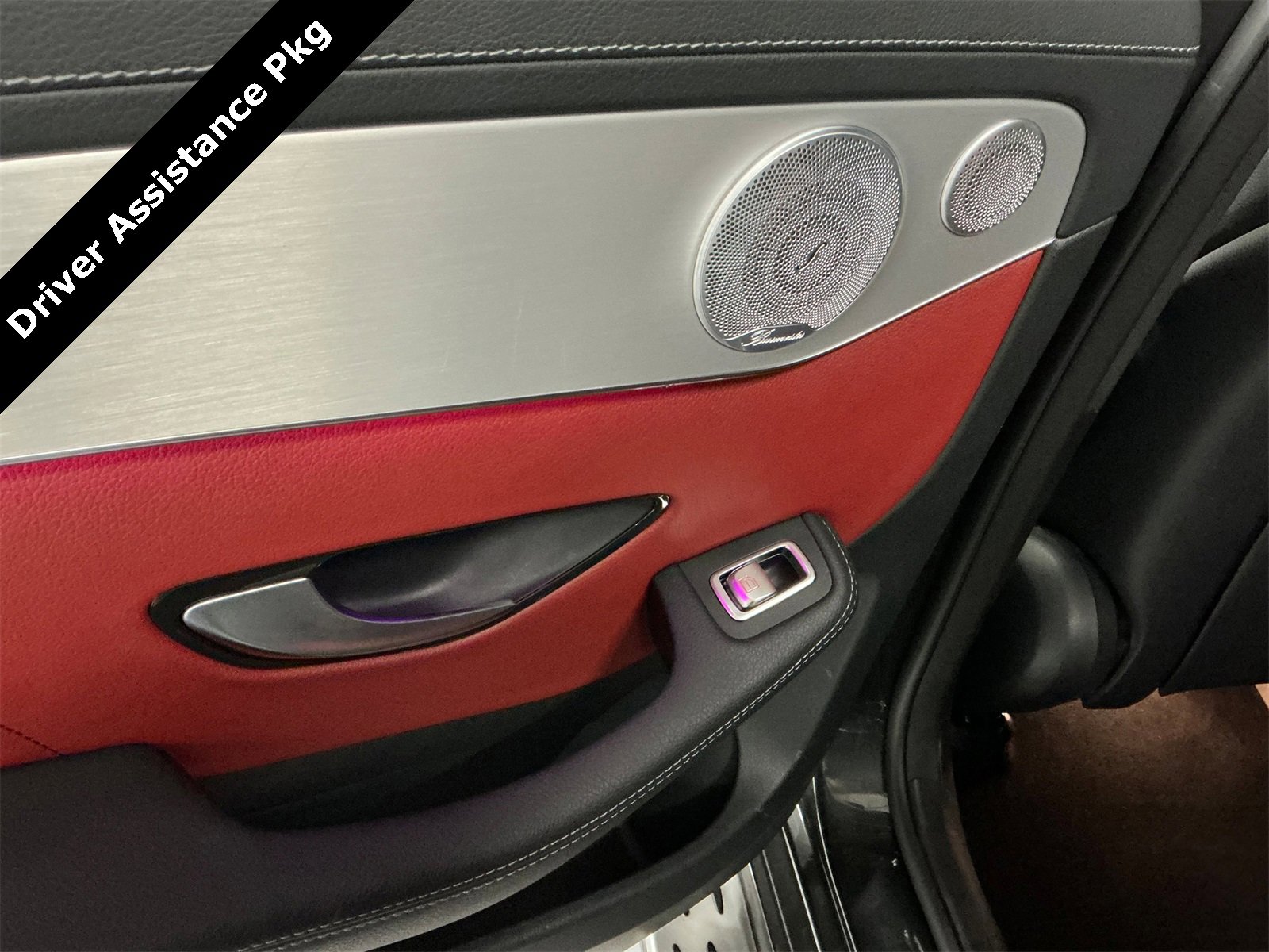 Used 2020 Mercedes-Benz GLC 300 4MATIC Coupe image 25