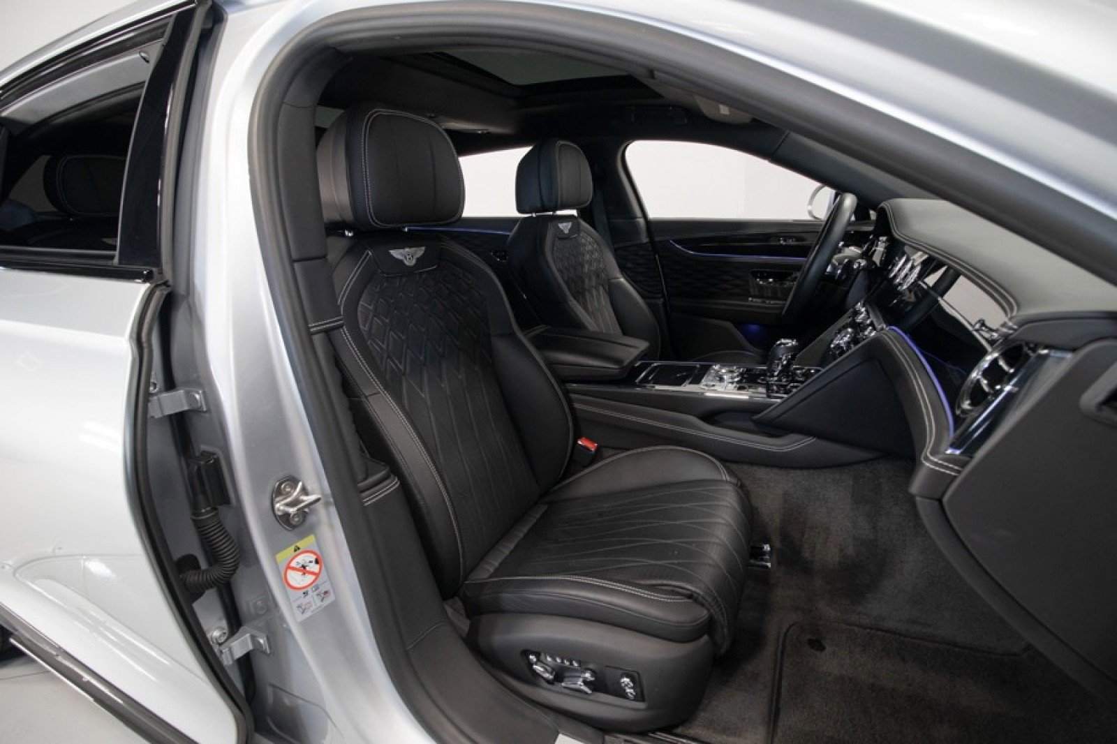 Used 2021 Bentley Flying Spur W12 w/ First Edition Specification image 60