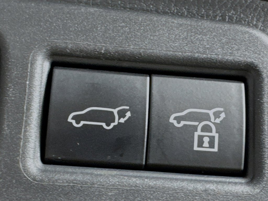 Used 2023 Lexus RX 350 FWD w/ Accessory Package (K3) image 35
