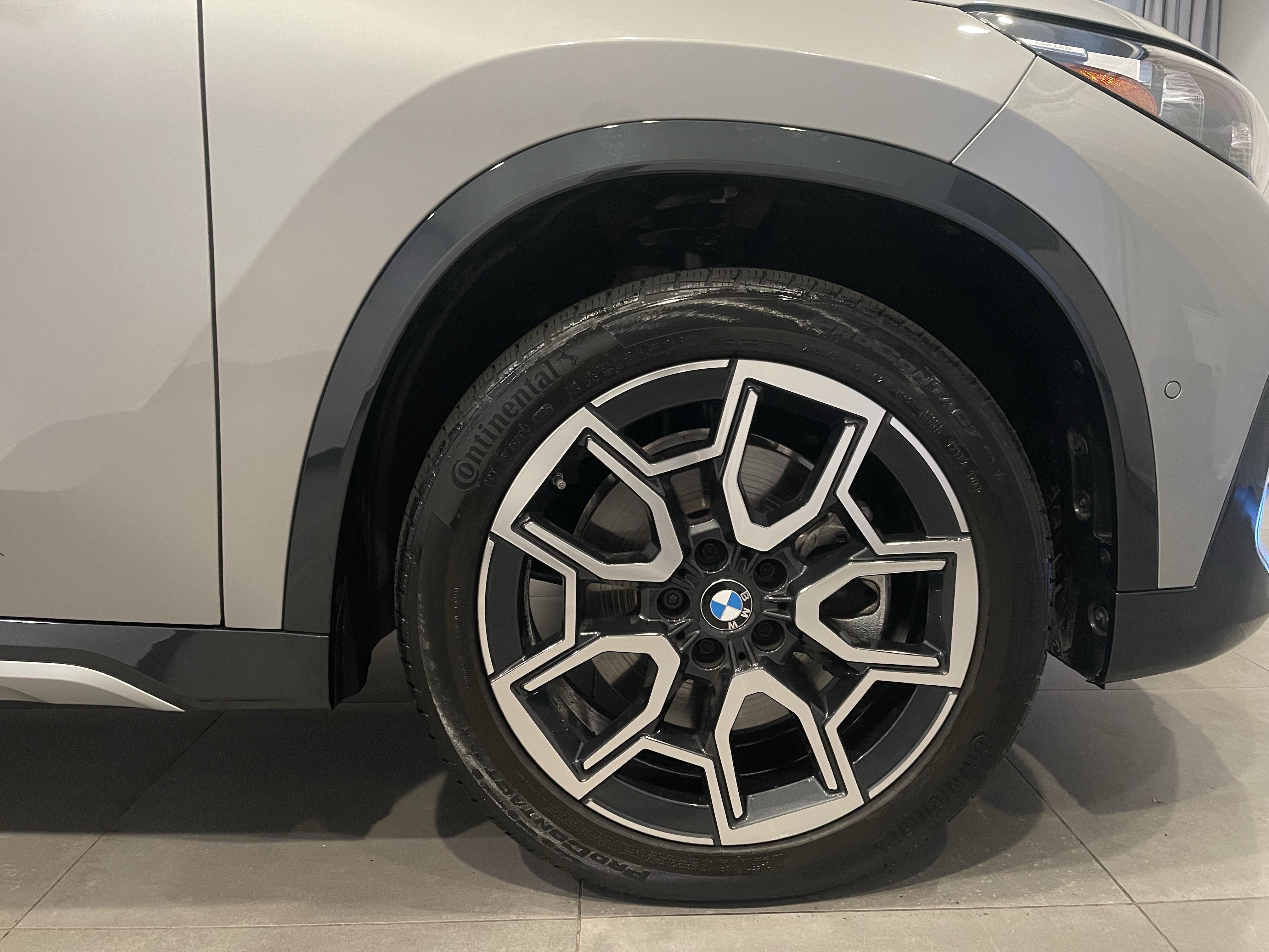 Used 2026 BMW X1 xDrive28i w/ Technology Package AWD/4WD image 10
