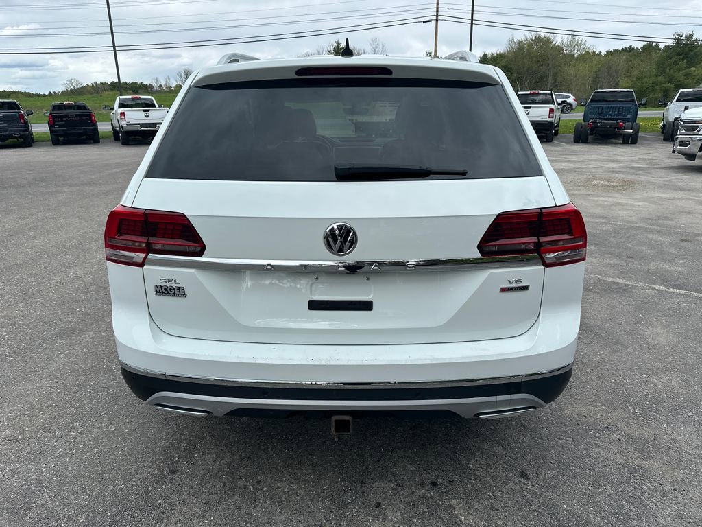 Used 2018 Volkswagen Atlas SEL Premium AWD/4WD image 4