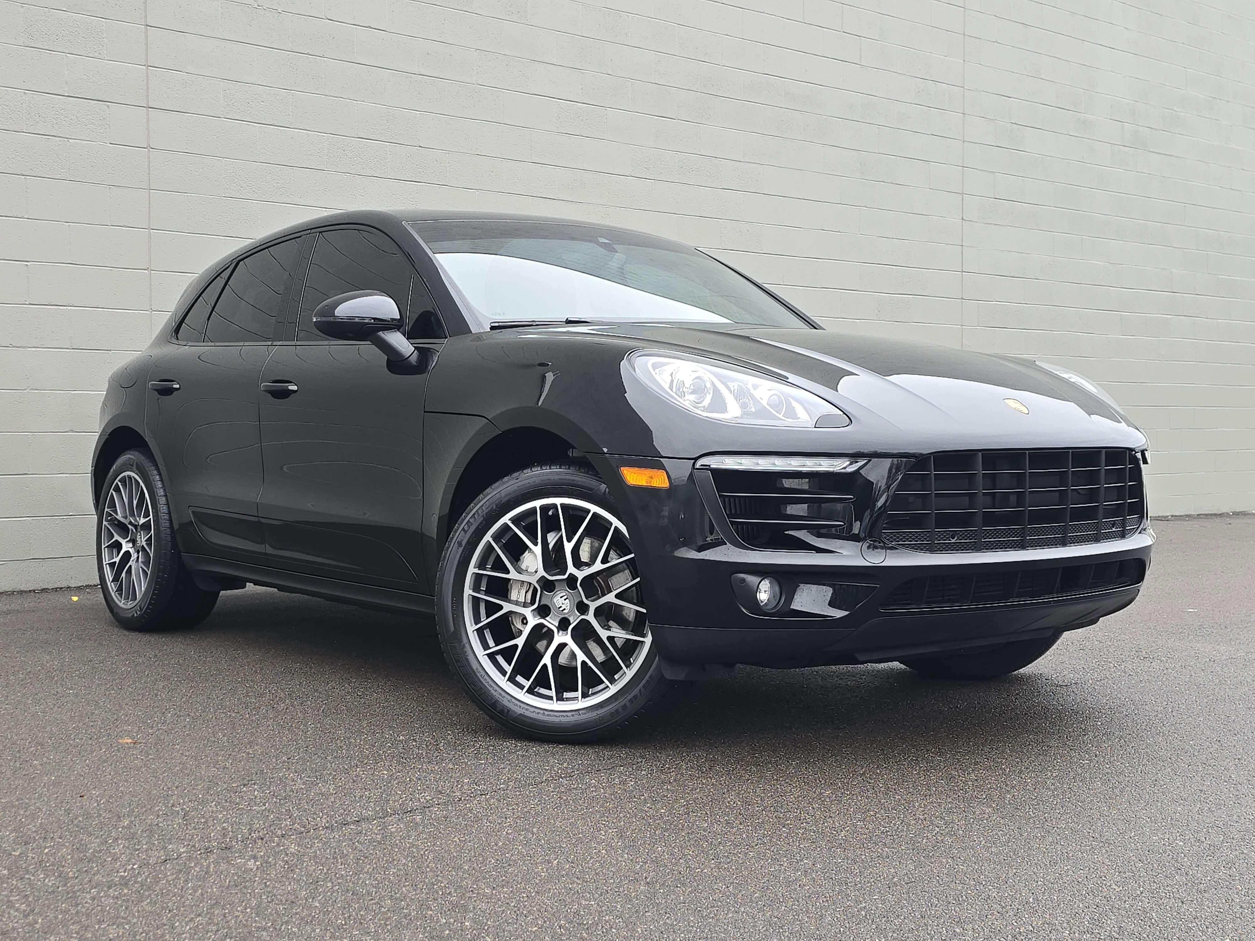 Used 2018 Porsche Macan S image 7