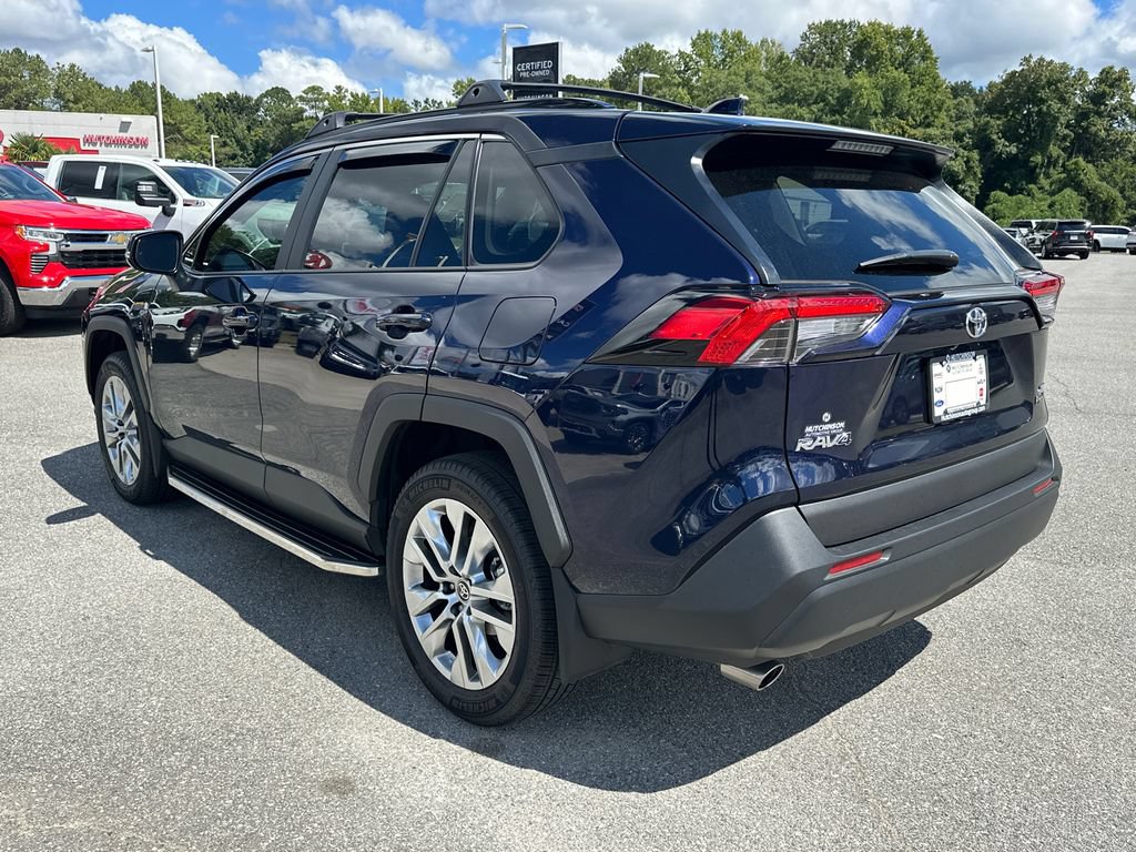 Used 2025 Toyota RAV4 XLE Premium w/ Weather Package FWD image 5