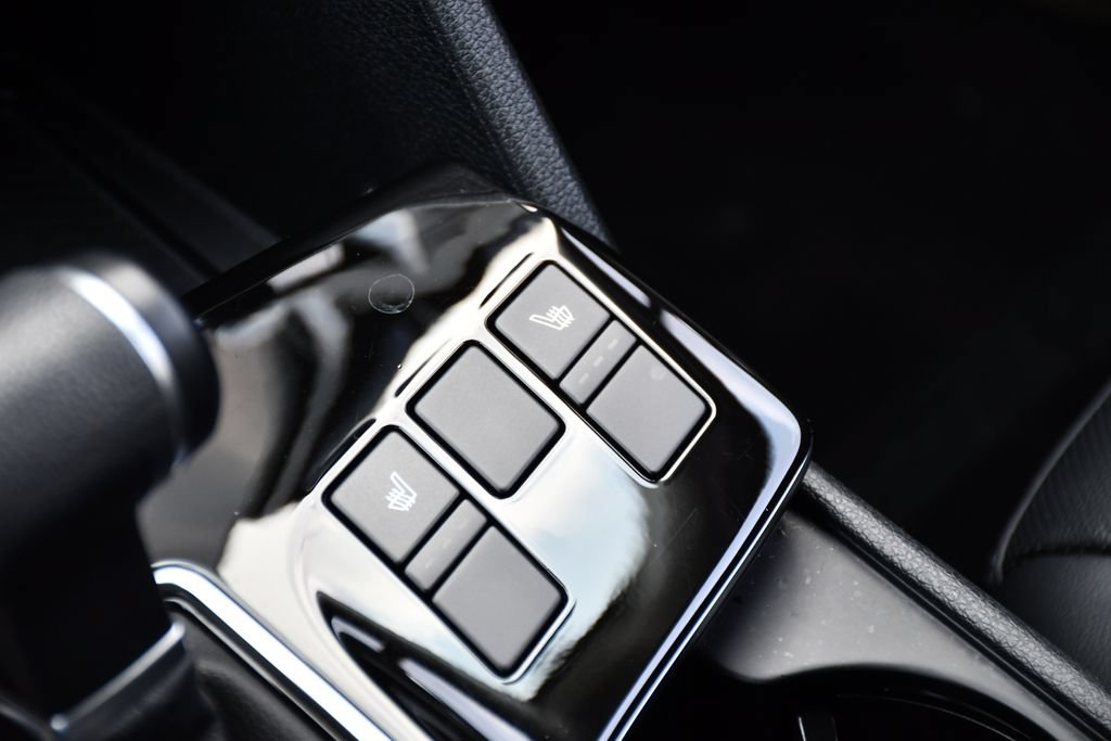 Used 2023 Kia Sportage EX FWD image 19