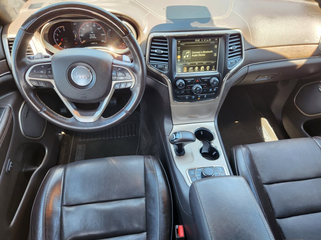 Used 2015 Jeep Grand Cherokee Summit w/ Skid Plate Group AWD/4WD image 11