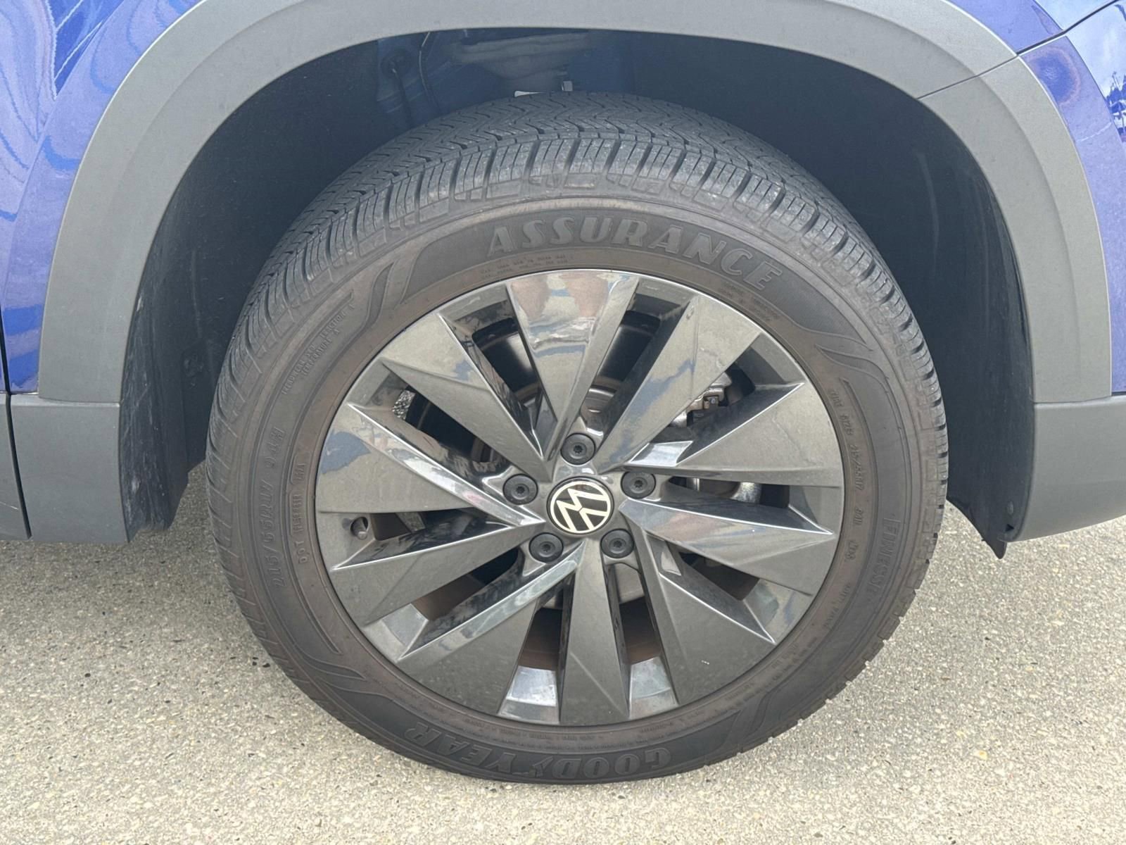 Used 2023 Volkswagen Taos S image 4