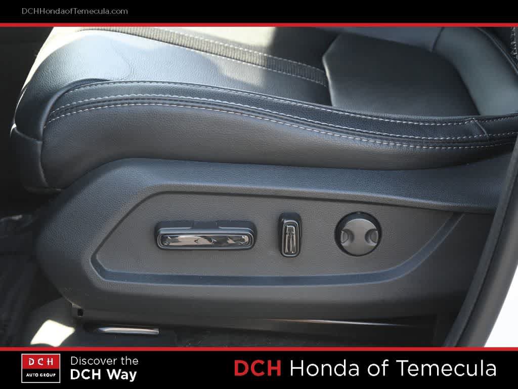Certified 2024 Honda Pilot Touring image 15