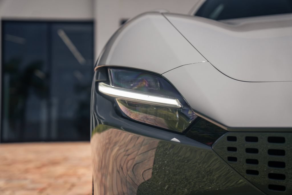 Used 2022 Ferrari Roma RWD image 11