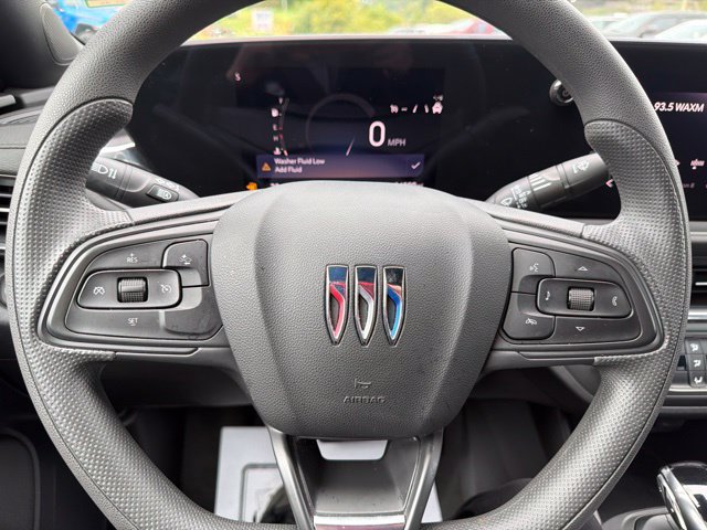 Used 2026 Buick Envista Preferred FWD image 44
