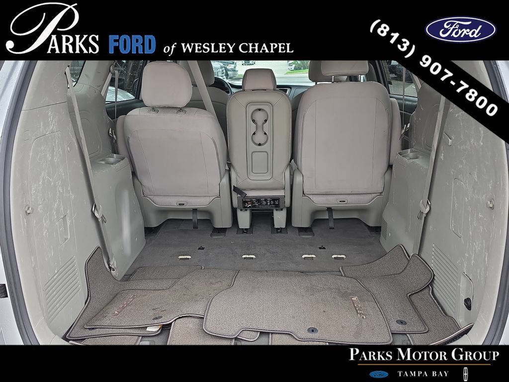Used 2021 Kia Sedona LX FWD image 9
