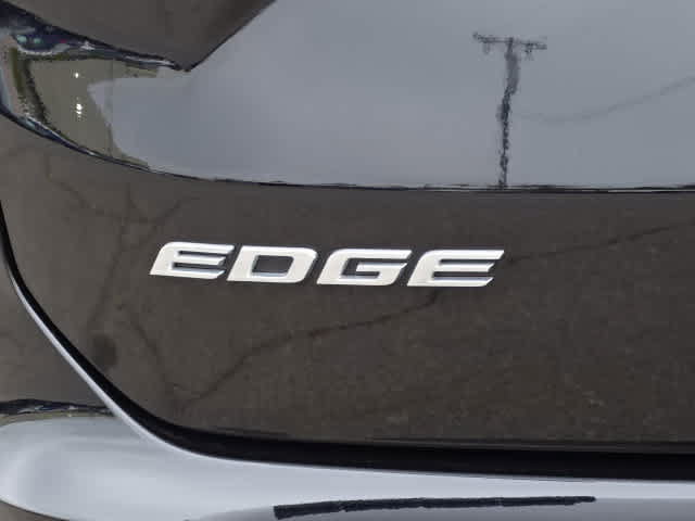 Used 2019 Ford Edge ST AWD/4WD image 10