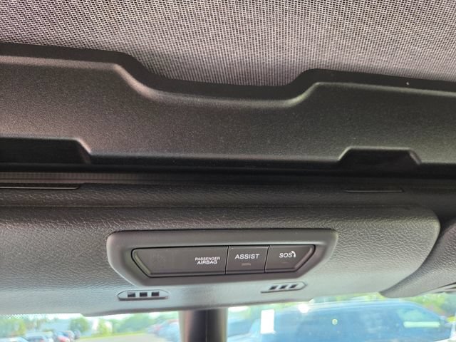 Used 2022 Jeep Gladiator Rubicon AWD/4WD image 8