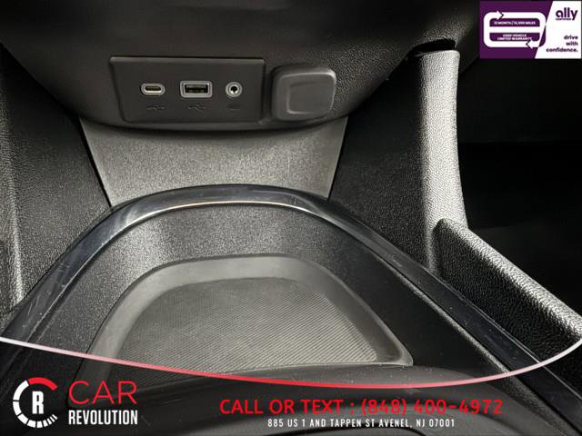 Used 2024 Chevrolet Malibu LT image 30