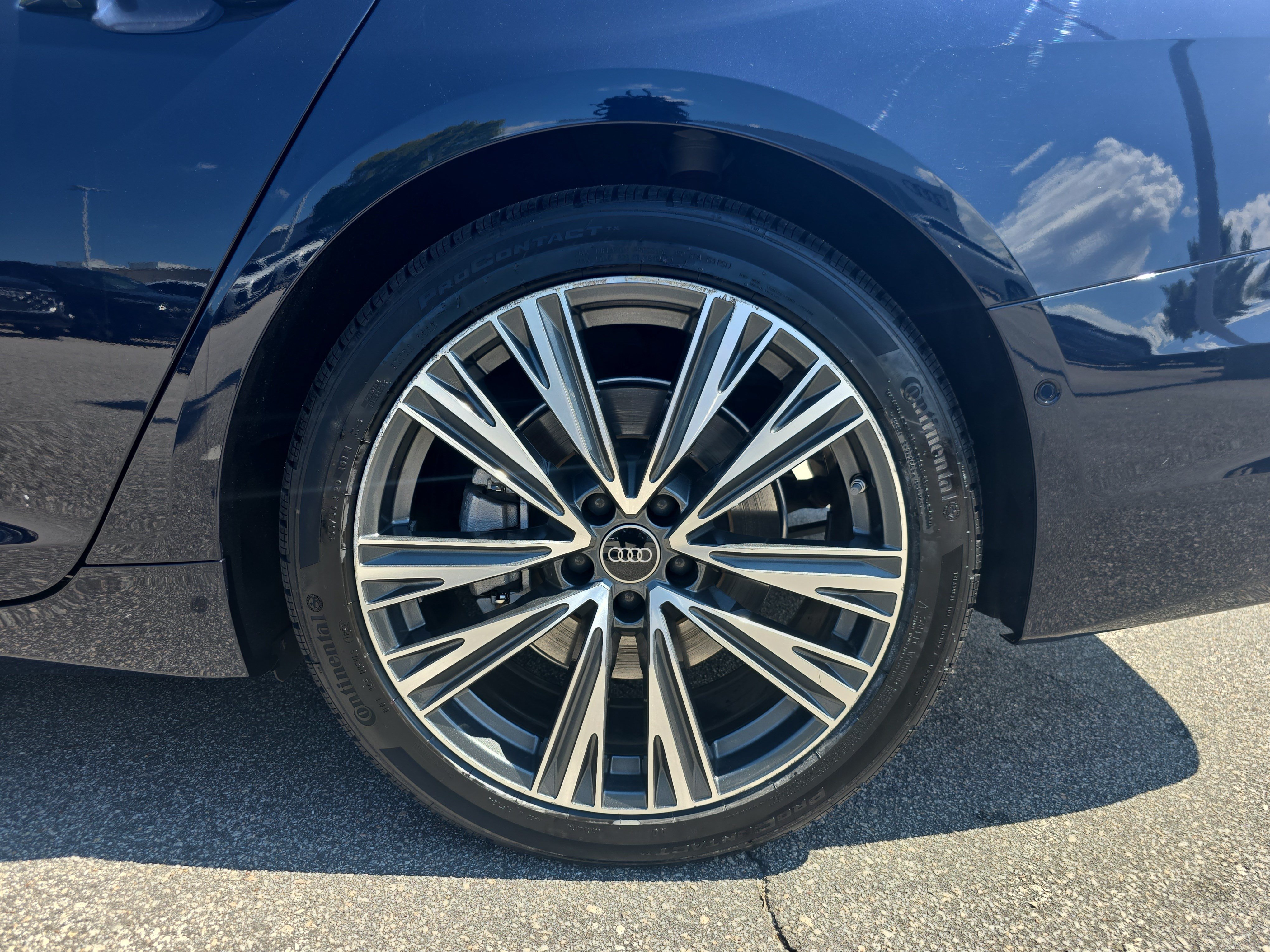 Used 2023 Audi A6 Premium Plus w/ Premium Plus Package AWD/4WD image 30