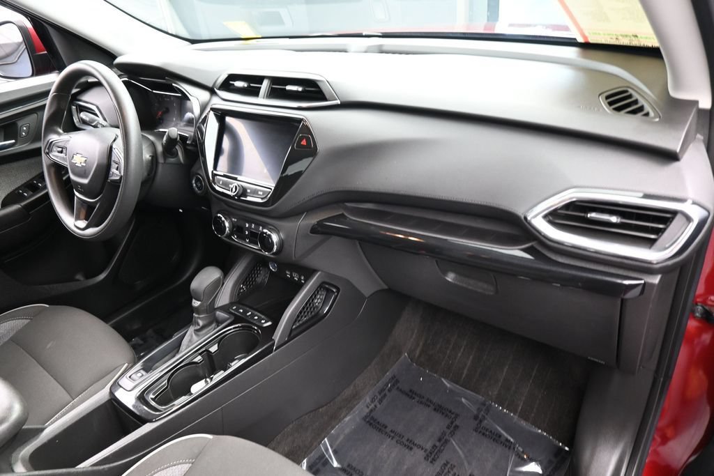 Used 2023 Chevrolet TrailBlazer LT w/ Convenience Package FWD image 42