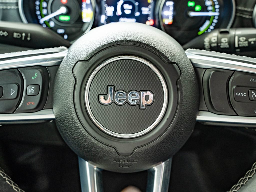 Used 2021 Jeep Wrangler Unlimited Sahara AWD/4WD image 27