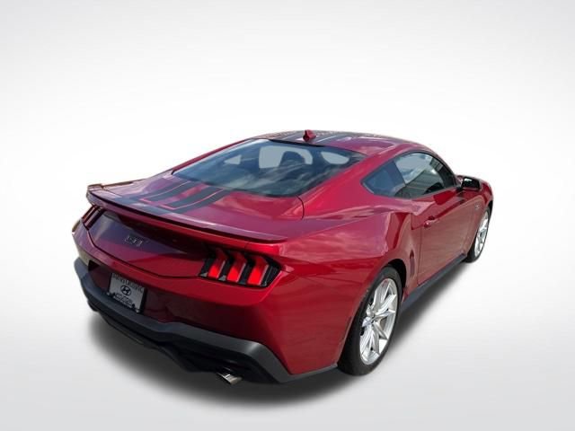 Used 2024 Ford Mustang GT Premium RWD image 3