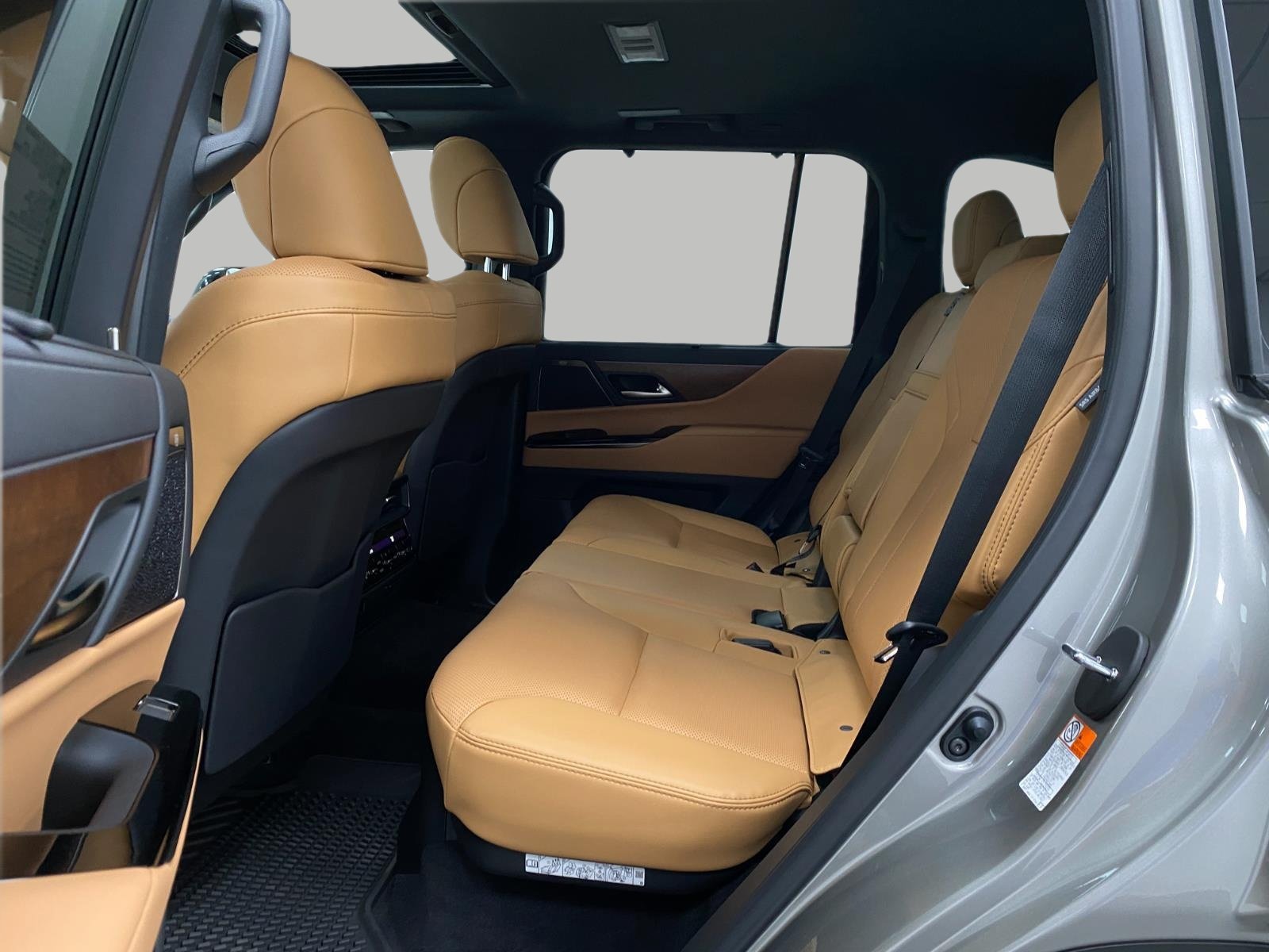 New 2026 Lexus LX 700h Luxury w/ Appearance Package AWD/4WD image 31