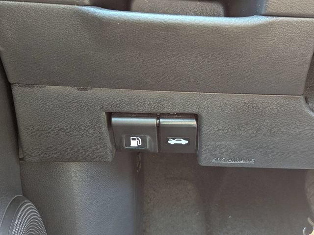 Used 2024 Nissan Kicks SR FWD image 25