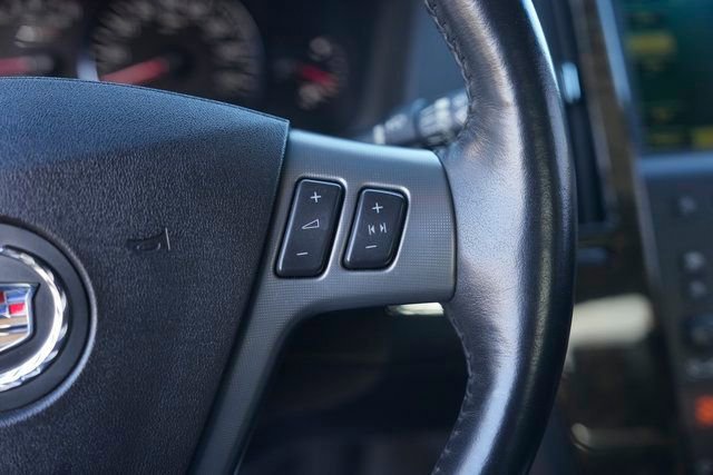 Used 2006 Cadillac STS V image 24