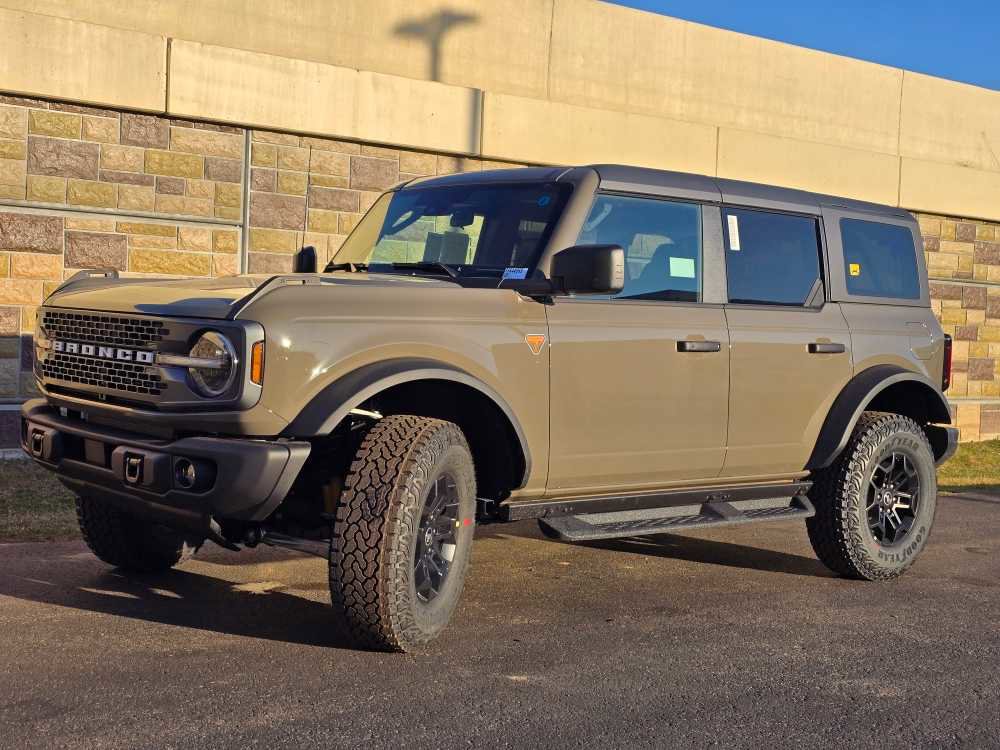 New 2026 Ford Bronco Badlands image 6