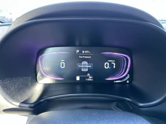 Used 2025 Kia Soul LX w/ LX Technology Package FWD image 26