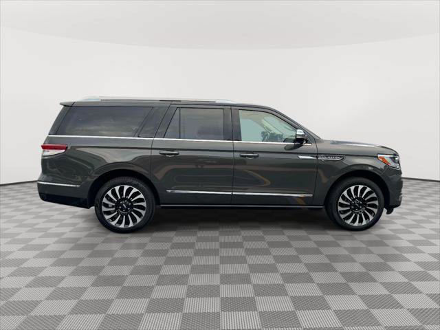 Certified 2024 Lincoln Navigator L Black Label AWD/4WD image 8