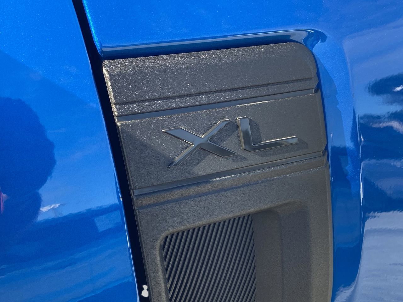 New 2026 Ford Maverick XL w/ Equipment Group 101A image 9