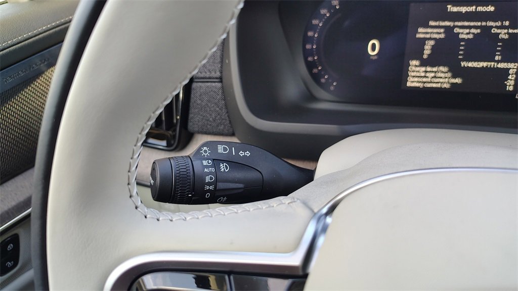 New 2026 Volvo XC90 B6 Ultra image 18