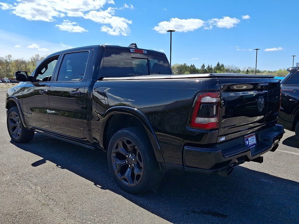 Used 2020 RAM 1500 Limited w/ Black Appearance Package AWD/4WD image 7
