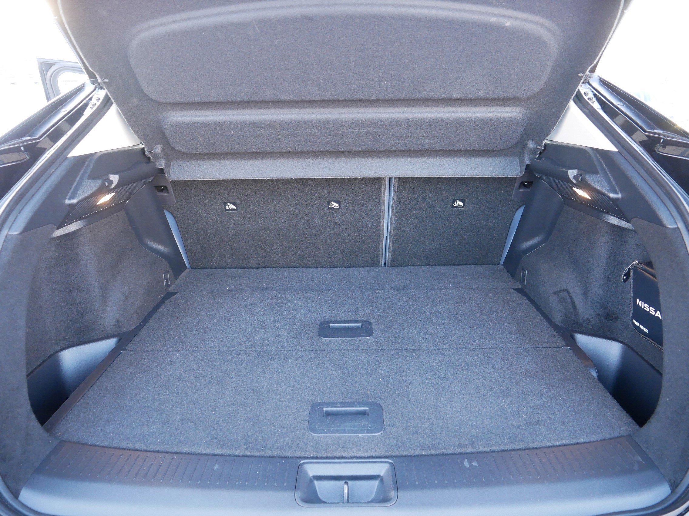 Certified 2023 Nissan Ariya image 18