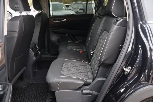 New 2026 Volkswagen Atlas SEL Premium R-Line image 13