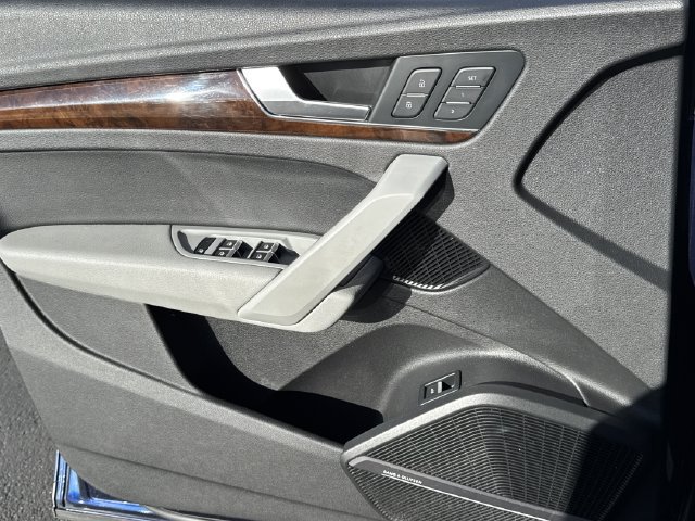 Used 2018 Audi Q5 2.0T Premium Plus AWD/4WD image 7