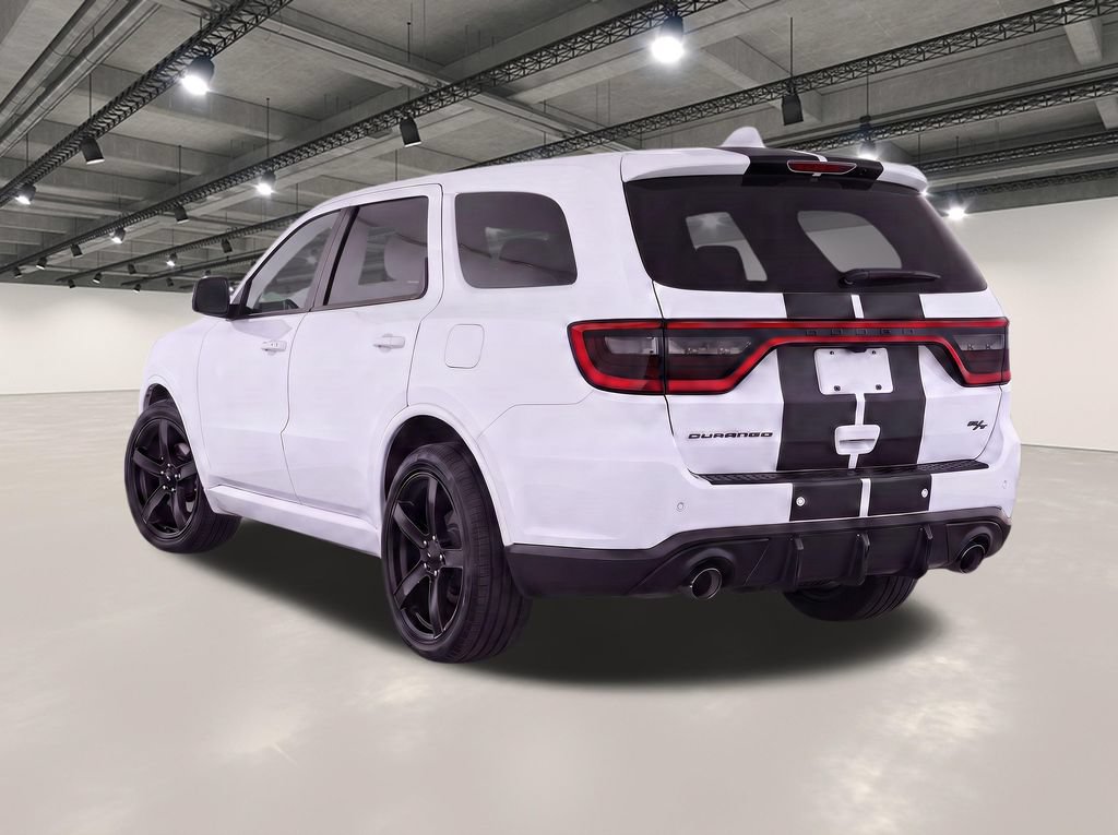 Used 2018 Dodge Durango R/T w/ Blacktop Package RWD image 3