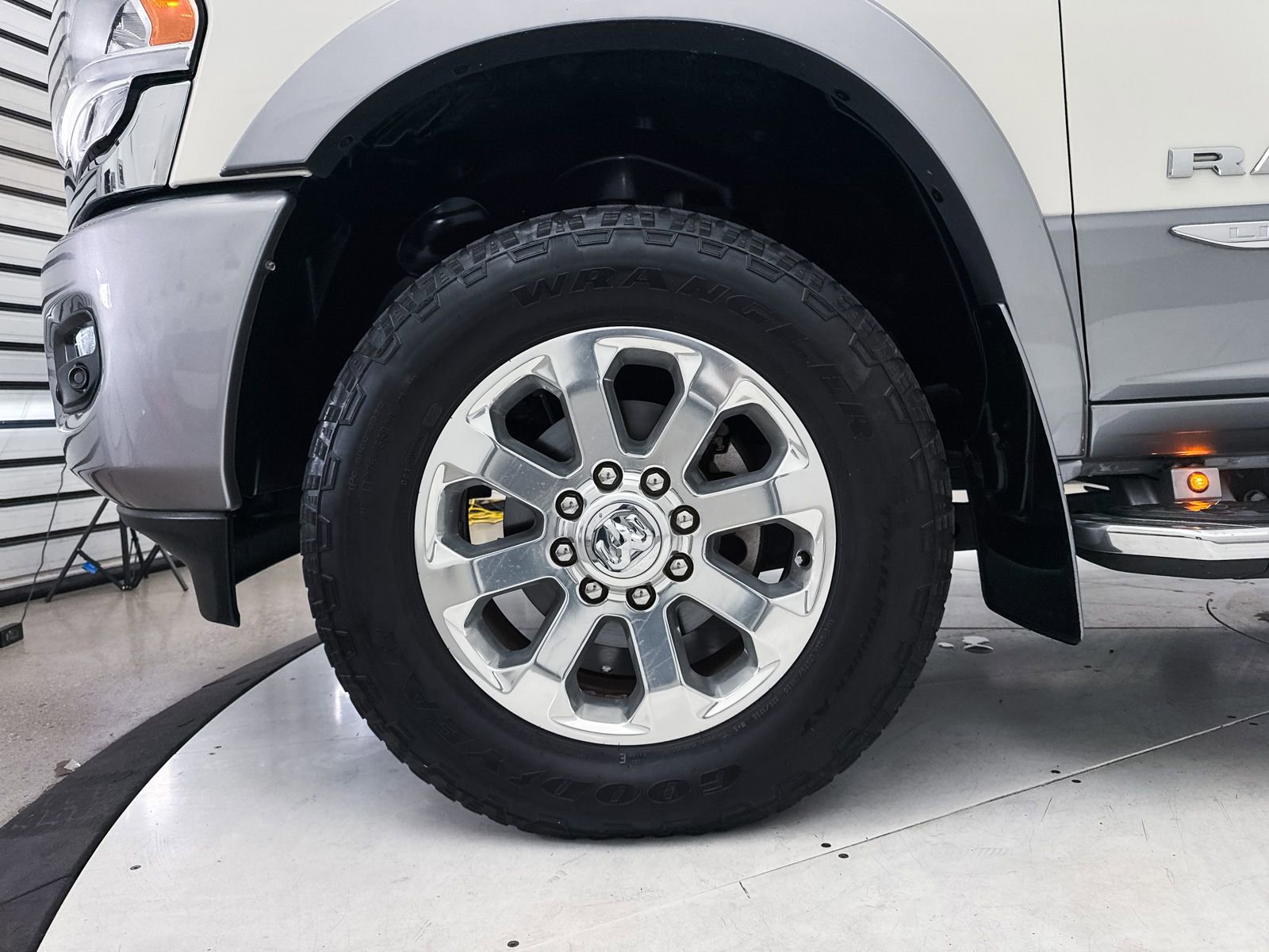 Used 2021 RAM 3500 Laramie AWD/4WD image 16