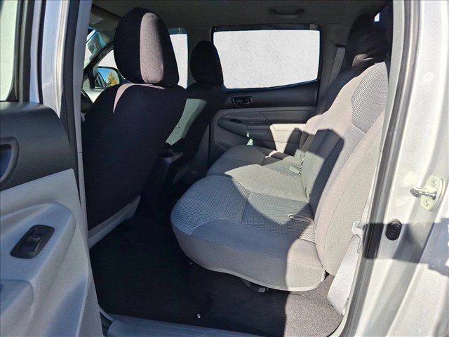 Used 2012 Toyota Tacoma PreRunner w/ SR5 Pkg RWD image 17