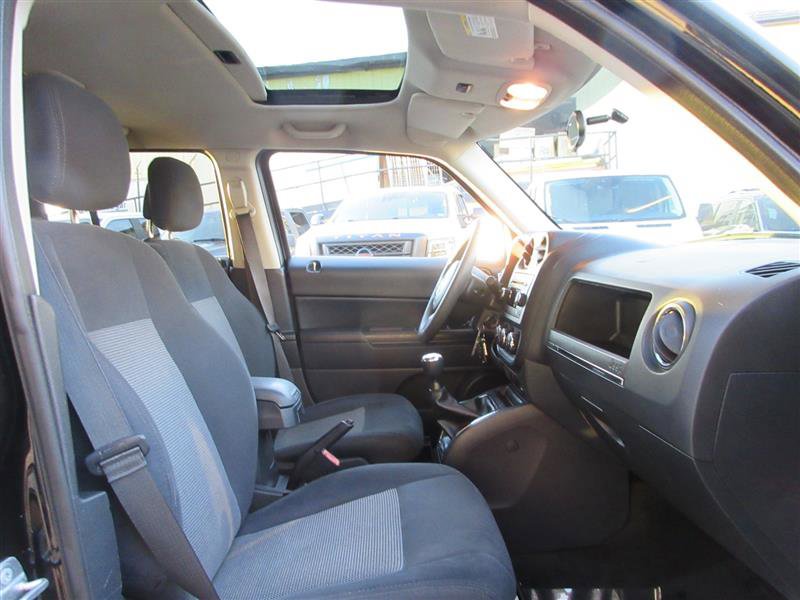 Used 2015 Jeep Patriot Sport w/ Power Value Group image 26