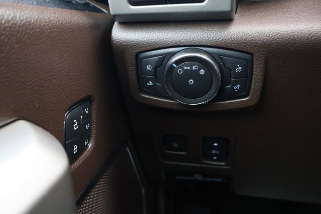 Used 2022 Ford F250 King Ranch w/ King Ranch Ultimate Package AWD/4WD image 19