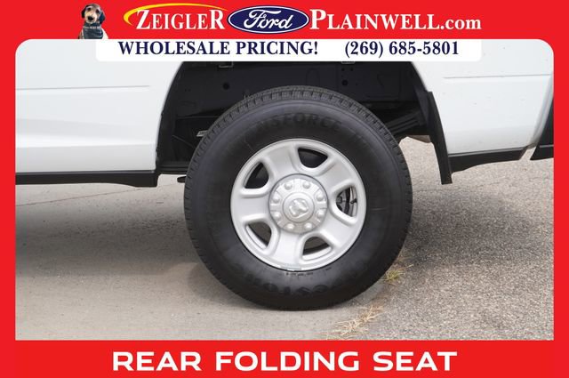 Used 2023 RAM 3500 Tradesman w/ Convenience Group image 9