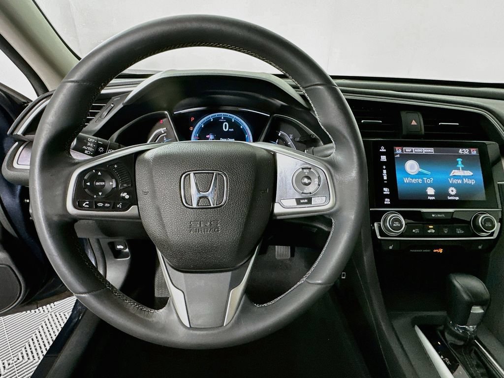 Used 2016 Honda Civic Touring image 11