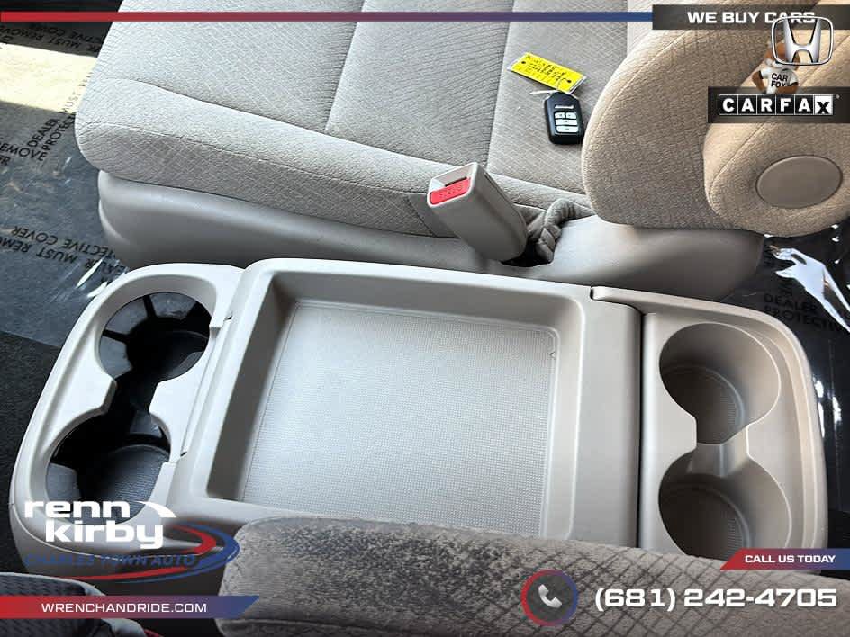 Used 2016 Honda Odyssey SE image 16